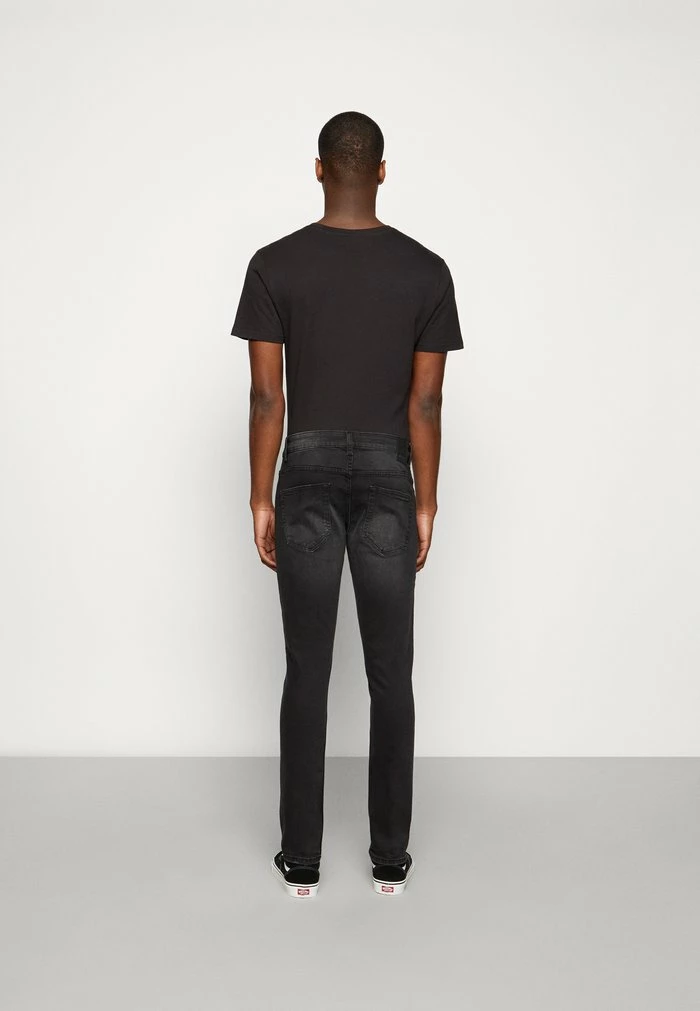 Only & Sons ONSLOOM SLIM - Slim Fit Jeans - Black Denim 5 Only & Sons ONSLOOM SLIM - Slim Fit Jeans - Black Denim - Image 3
