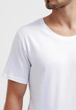 Only & Sons ONSMATT LIFE LONGY - Basic T-shirt - White -Only & Sons shop 05b64537426e4059ac094947ce4d625a