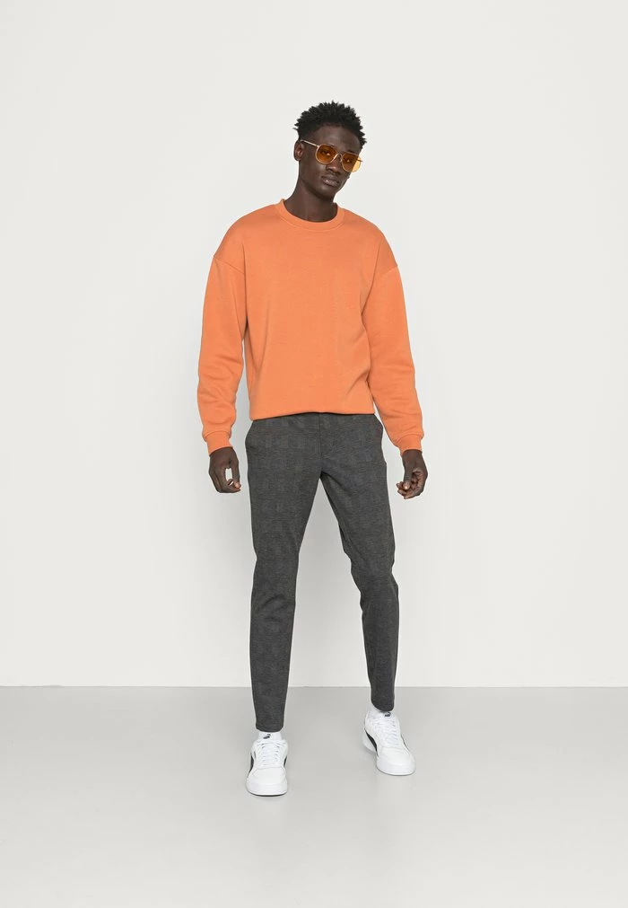 Only & Sons ONSMARK NEW CHECK PANT - Chinos - Black 4 Only & Sons ONSMARK NEW CHECK PANT - Chinos - Black - Image 2