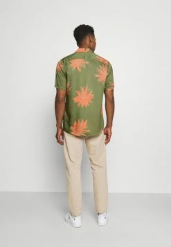 Only & Sons ONSKAJ LIFE - Shirt - Oil Green 10 Only & Sons ONSKAJ LIFE - Shirt - Oil Green -Only & Sons shop 0f190e31fa1345e8b6325c962b507864