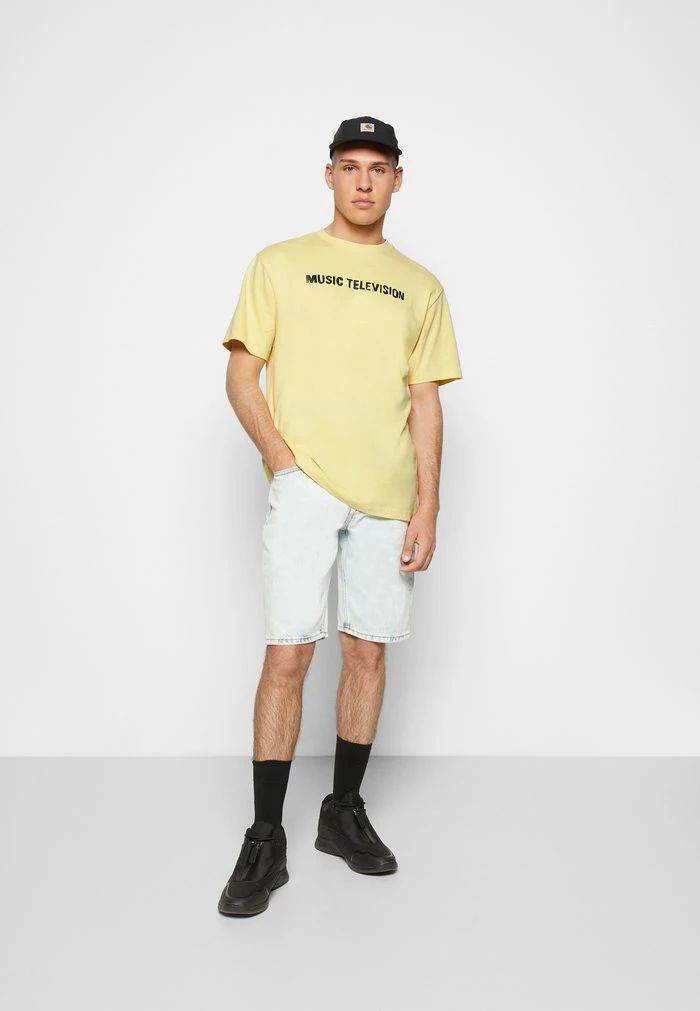 Only & Sons ONSMTV TEE - Print T-shirt - Custard 4 Only & Sons ONSMTV TEE - Print T-shirt - Custard - Image 2