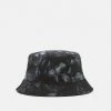 Only & Sons ONSHARRY TIE DYE BUCKET HAT UNISEX - Hat - Black/white -Only & Sons shop 127d45e0e0174e56b6c3d07b87ea2850