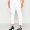 Only & Sons ONSAVI BEAM CROP WHITE DAMAG - Jeans Tapered Fit - White Denim -Only & Sons shop 1889f8a0a7e24a8387efe0b476921570