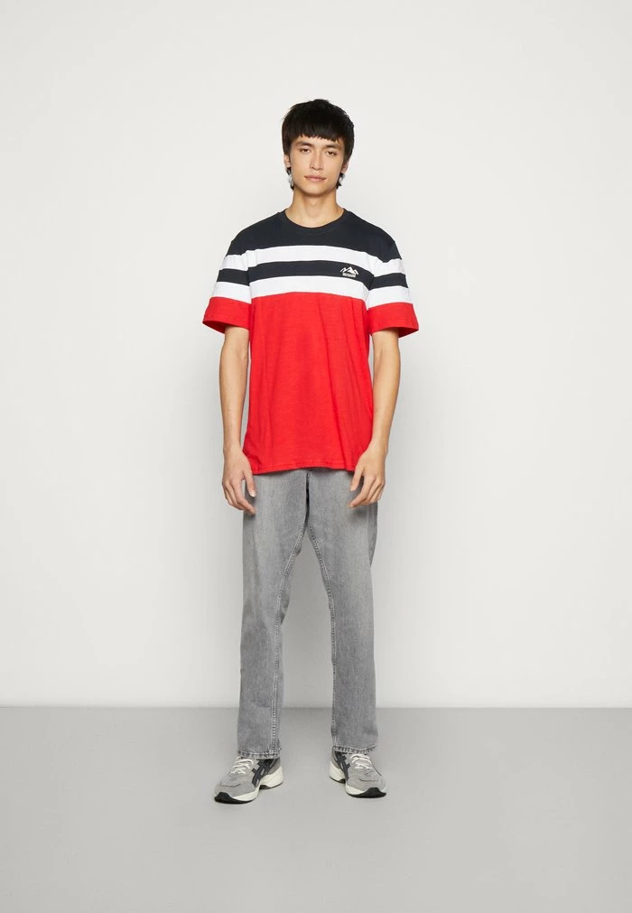 Only & Sons ONSSILAS REGULAR LOGO TEE - Print T-shirt - Dark Navy/red 4 Only & Sons ONSSILAS REGULAR LOGO TEE - Print T-shirt - Dark Navy/red - Image 2