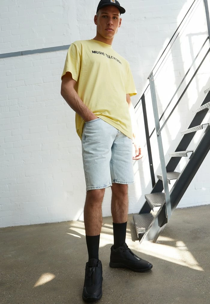 Only & Sons ONSAVI BLEACH - Denim Shorts - Blue Denim 3 Only & Sons ONSAVI BLEACH - Denim Shorts - Blue Denim