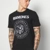 Only & Sons ONSRAMONES FRONT PRINT TEE - Print T-shirt - Black 1 Only & Sons ONSRAMONES FRONT PRINT TEE - Print T-shirt - Black -Only & Sons shop 2dd13538cdfe48b08845d993e5fd8341
