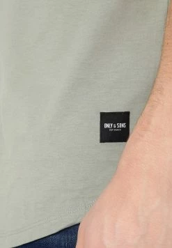 Only & Sons ONSMATT LIFE LONGY - Basic T-shirt - Seagrass 12 Only & Sons ONSMATT LIFE LONGY - Basic T-shirt - Seagrass -Only & Sons shop 33ab39ebf04641739aadadc23000ad4b