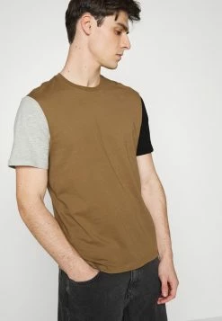 Only & Sons ONSORIK LIFE TEE - Print T-shirt - Kangaroo -Only & Sons shop 35600d7808b44cf7953a52aba8cd9148