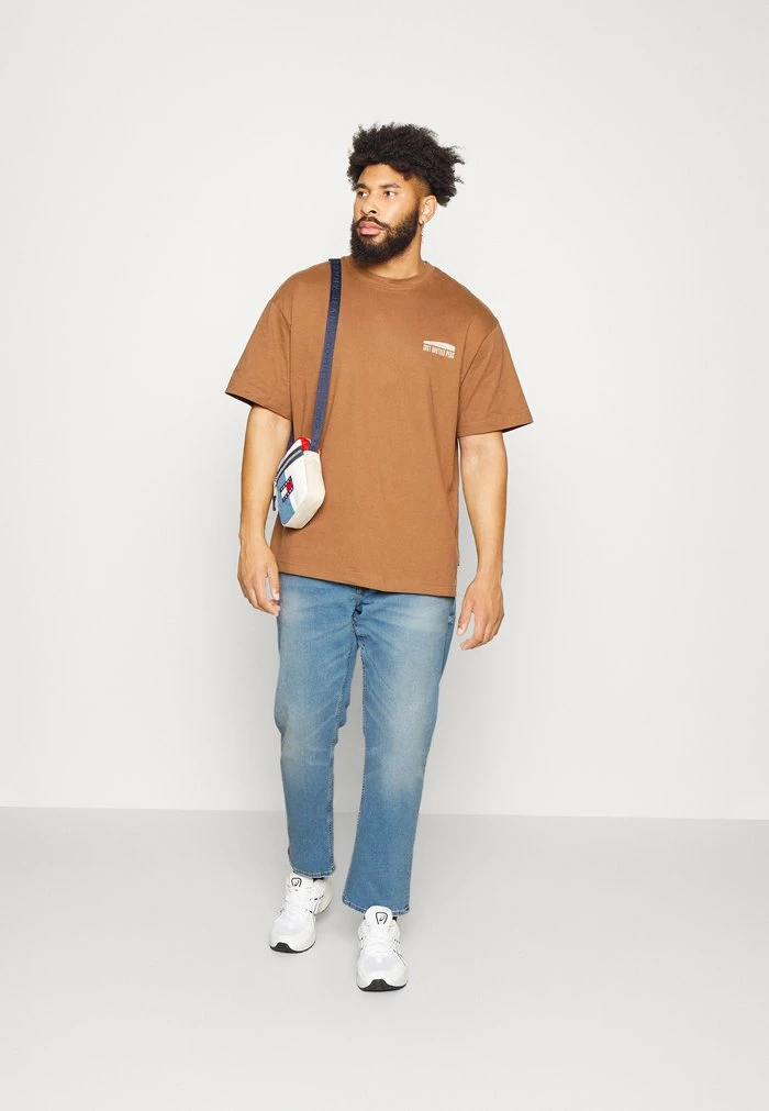 Only & Sons ONSLOOM - Slim Fit Jeans - Blue Denim 4 Only & Sons ONSLOOM - Slim Fit Jeans - Blue Denim - Image 2