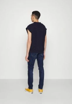 Only & Sons ONSLOOM - Slim Fit Jeans - Dark Blue Denim -Only & Sons shop 39ba03c62de045d98c98546f387fc75b