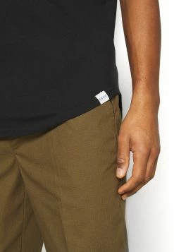 Only & Sons ONSDASH LIFE LONGY - Basic T-shirt - Black -Only & Sons shop 3a5ac612c3c94e15b1c11f20b819d2ca