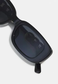 Only & Sons ONSSUNGLASSES UNISEX - Sunglasses - Black -Only & Sons shop 3c9003c70d1e44c6a2db374b6e31b254