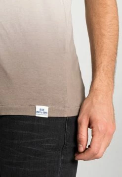 Only & Sons ONSTYSON LIFE - Print T-shirt - Whitecap Gray -Only & Sons shop 5b7c5e72b7df438eb7860c8bc9bde5ea