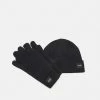 Only & Sons ONSXBOX GLOVES BEANIE UNISEX SET - Gloves - Black -Only & Sons shop 5be8d9261b994b52812d88db81b49aee
