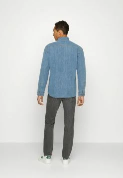 Only & Sons ONSARDO - Shirt - Light Blue Denim 9 Only & Sons ONSARDO - Shirt - Light Blue Denim -Only & Sons shop 623ffff6cbfd4a32a45ca17cdf588ebb