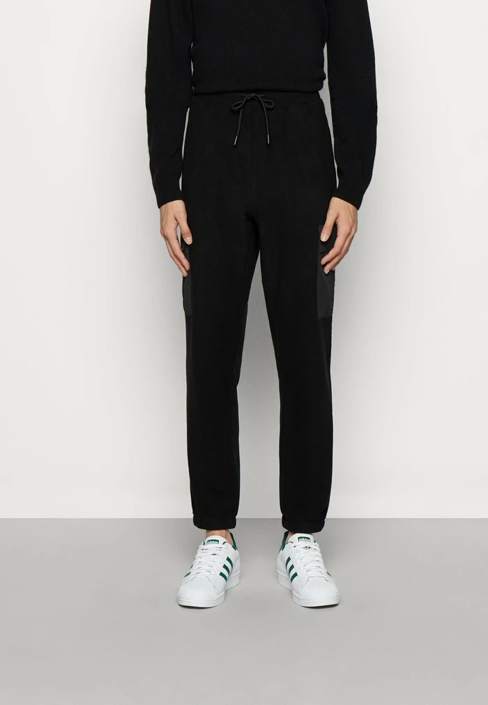 Only & Sons ONSNIKOLAI REGULAR PANTS - Cargo Trousers - Black 3 Only & Sons ONSNIKOLAI REGULAR PANTS - Cargo Trousers - Black