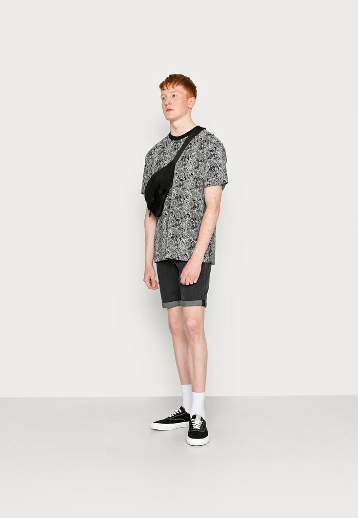 Only & Sons ONSPLY - Denim Shorts - Black 4 Only & Sons ONSPLY - Denim Shorts - Black - Image 2