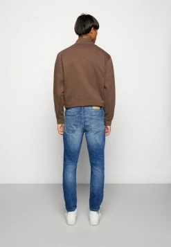 Only & Sons ONSLOOM SLIM - Slim Fit Jeans - Medium Blue Denim -Only & Sons shop 6c1fbbfbf5fb44d6bb0c79930a1d751e