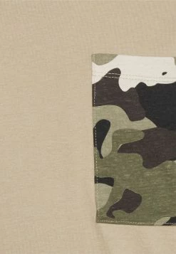 Only & Sons ONSTYLER LONGY POCKET TEE - Print T-shirt - Chinchilla -Only & Sons shop 6c5282a911ac479c88b8fd996a61ac06