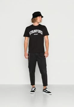 Only & Sons ONSJAKE REG STANFORD TEE - Print T-shirt - Black -Only & Sons shop 79d5102b7c18467f893a6637a311af6e