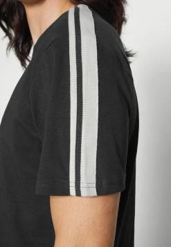 Only & Sons ONSJAKE SPORT - Print T-shirt - Dark Navy -Only & Sons shop 7c886a1189284c79850e17ad50179373