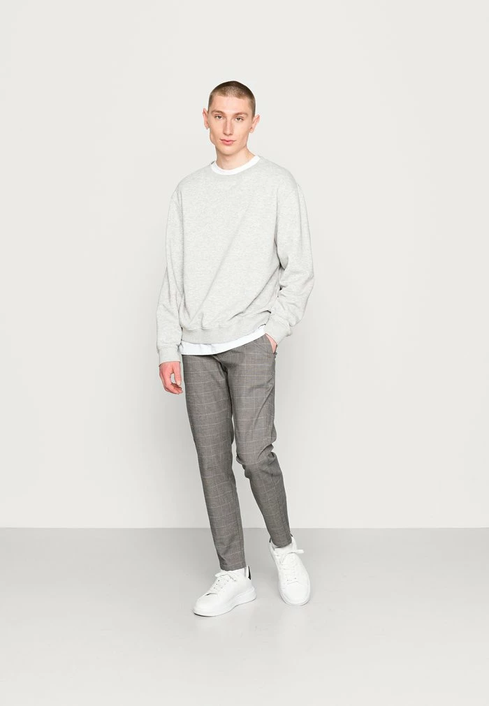 Only & Sons ONSMARK TAP PANT - Chinos - Grey 4 Only & Sons ONSMARK TAP PANT - Chinos - Grey - Image 2
