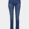 Only & Sons ONSLOOM - Slim Fit Jeans - Blue Denim 2 Only & Sons ONSLOOM - Slim Fit Jeans - Blue Denim -Only & Sons shop 88f6ad6f45894b6dbf9510c5b65d09b7