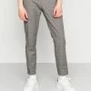 Only & Sons ONSMARK TAP PANT - Chinos - Grey 1 Only & Sons ONSMARK TAP PANT - Chinos - Grey -Only & Sons shop 9f96c2d2cab5462ba0e88c7b903d4de6