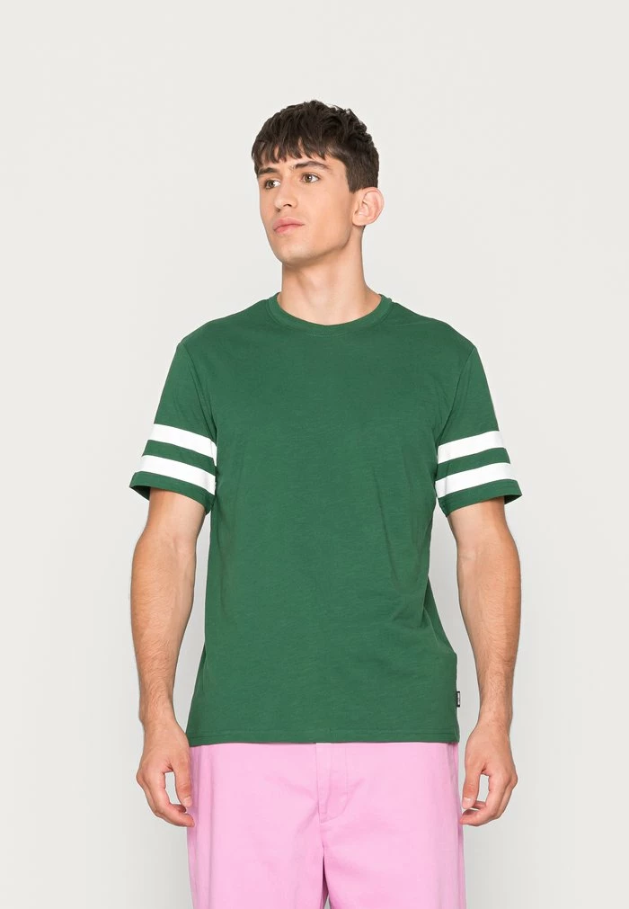 Only & Sons ONSSQUID COLORBLOCK TEE - Print T-shirt - Dark Green 3 Only & Sons ONSSQUID COLORBLOCK TEE - Print T-shirt - Dark Green