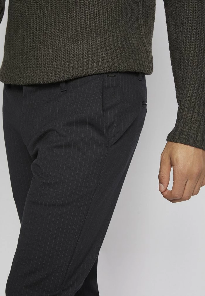 Only & Sons ONSMARK PANT STRIPE - Trousers - Black 8 Only & Sons ONSMARK PANT STRIPE - Trousers - Black - Image 6