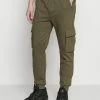 Only & Sons ONSKIAN KENDRICK PANT - Tracksuit Bottoms - Olive Night