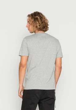 Only & Sons ONSJAKE REG STANFORD TEE - Print T-shirt - Light Grey Melange -Only & Sons shop b1e874ab3f4e47968778b5fdaf18e30c