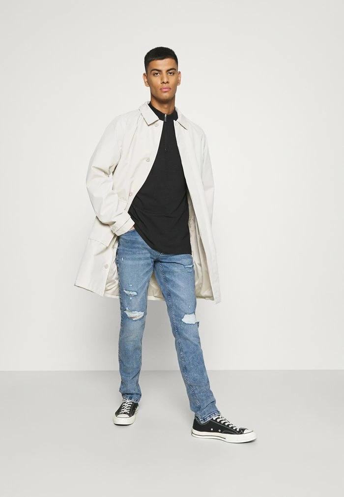 Only & Sons ONSLOOM LIFE - Slim Fit Jeans - Blue Denim 4 Only & Sons ONSLOOM LIFE - Slim Fit Jeans - Blue Denim - Image 2