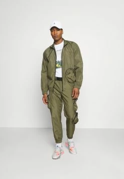 Only & Sons ONSBENTON FULL ZIP - Summer Jacket - Olive Night -Only & Sons shop bbcfc15b1a904c7781ff8df655f21b41