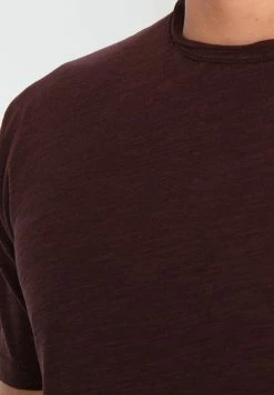 Only & Sons ONSALBERT LIFE NEW - Basic T-shirt - Fudge -Only & Sons shop c0d1cec8e3634154861ec1168280b6d9