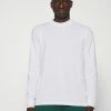 Only & Sons ONSVILMOS LIFE REG MOCK NECK TEE - Long Sleeved Top - White 1 Only & Sons ONSVILMOS LIFE REG MOCK NECK TEE - Long Sleeved Top - White -Only & Sons shop ca31dbaec5bd45759c451792e8bda065