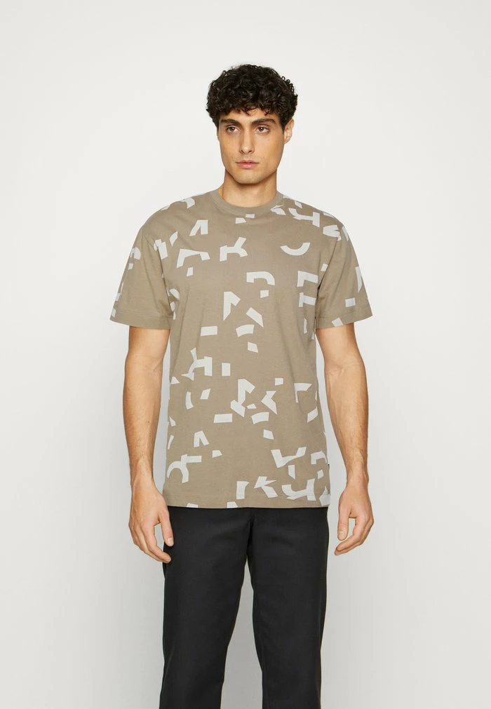 Only & Sons ONSJAKE LETTER TEE - Print T-shirt - Chinchilla 3 Only & Sons ONSJAKE LETTER TEE - Print T-shirt - Chinchilla