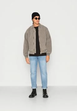 Only & Sons ONSMTV TEE - Print T-shirt - Black -Only & Sons shop e20b3658bb8f420a901dd0bf23ea9396