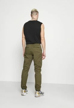 Only & Sons ONSCAM AGED CUFF - Trousers - Olive Night -Only & Sons shop e2e4e50852614656ad5cda4baba237d2