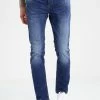 Only & Sons ONSWEFT - Straight Leg Jeans - Medium Blue Denim -Only & Sons shop e94083a7f3c64340876ae2309eb6965b