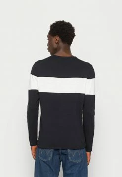 Only & Sons ONSDON CREW NECK STRIPE - Jumper - Dark Navy 9 Only & Sons ONSDON CREW NECK STRIPE - Jumper - Dark Navy -Only & Sons shop eb5a088e65474d12ac3e8d88cadfa35f