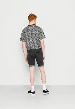 Only & Sons ONSPLY - Denim Shorts - Black 9 Only & Sons ONSPLY - Denim Shorts - Black -Only & Sons shop efe98b7c6fb94b678492fff35ba81731